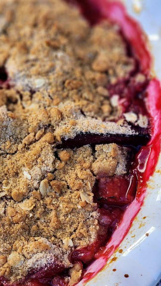 Apple Rhubarb Crumble