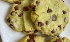Avocado Choco Chips Cookies