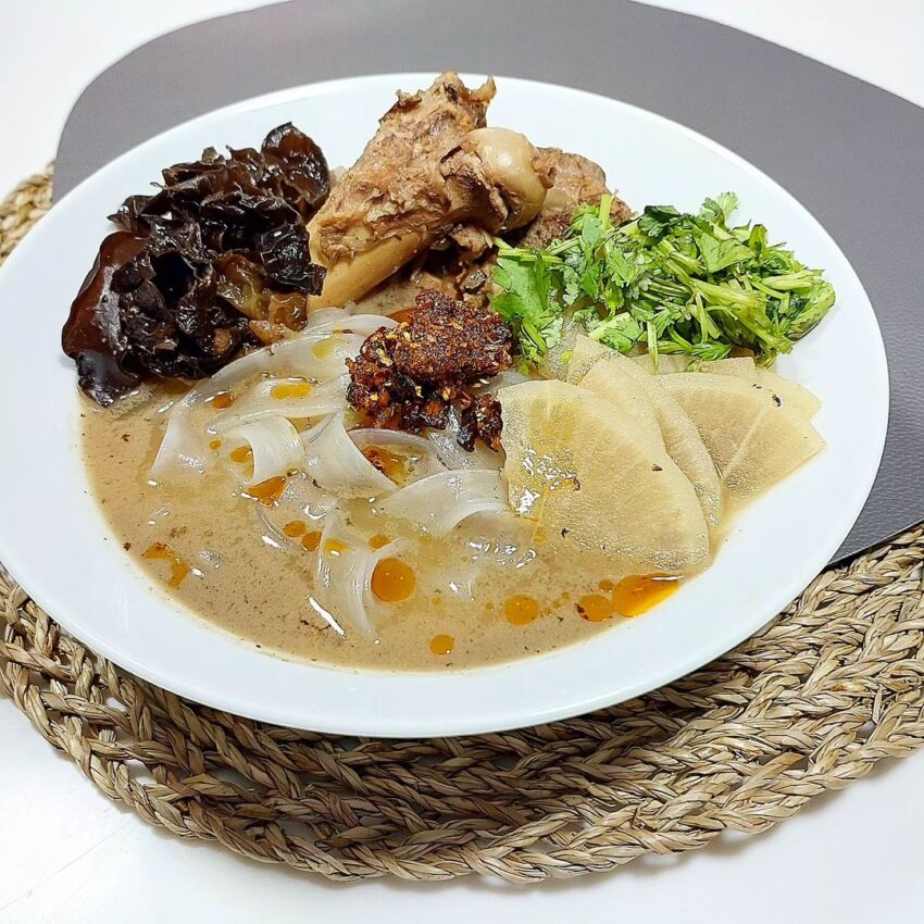 Chinese Lamb Noodle Soup