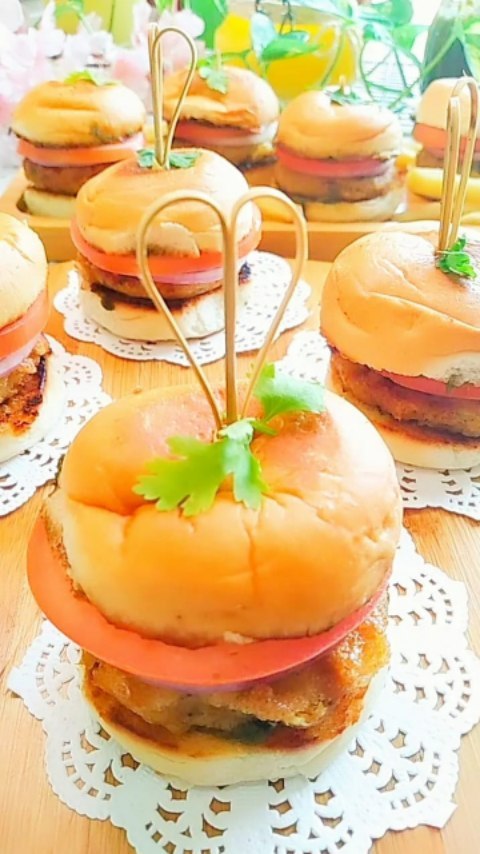 Karachi Style Mini Bun Kababs