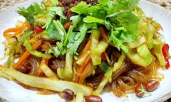 Sichuan Chilli Oil Mung Bean Noodles