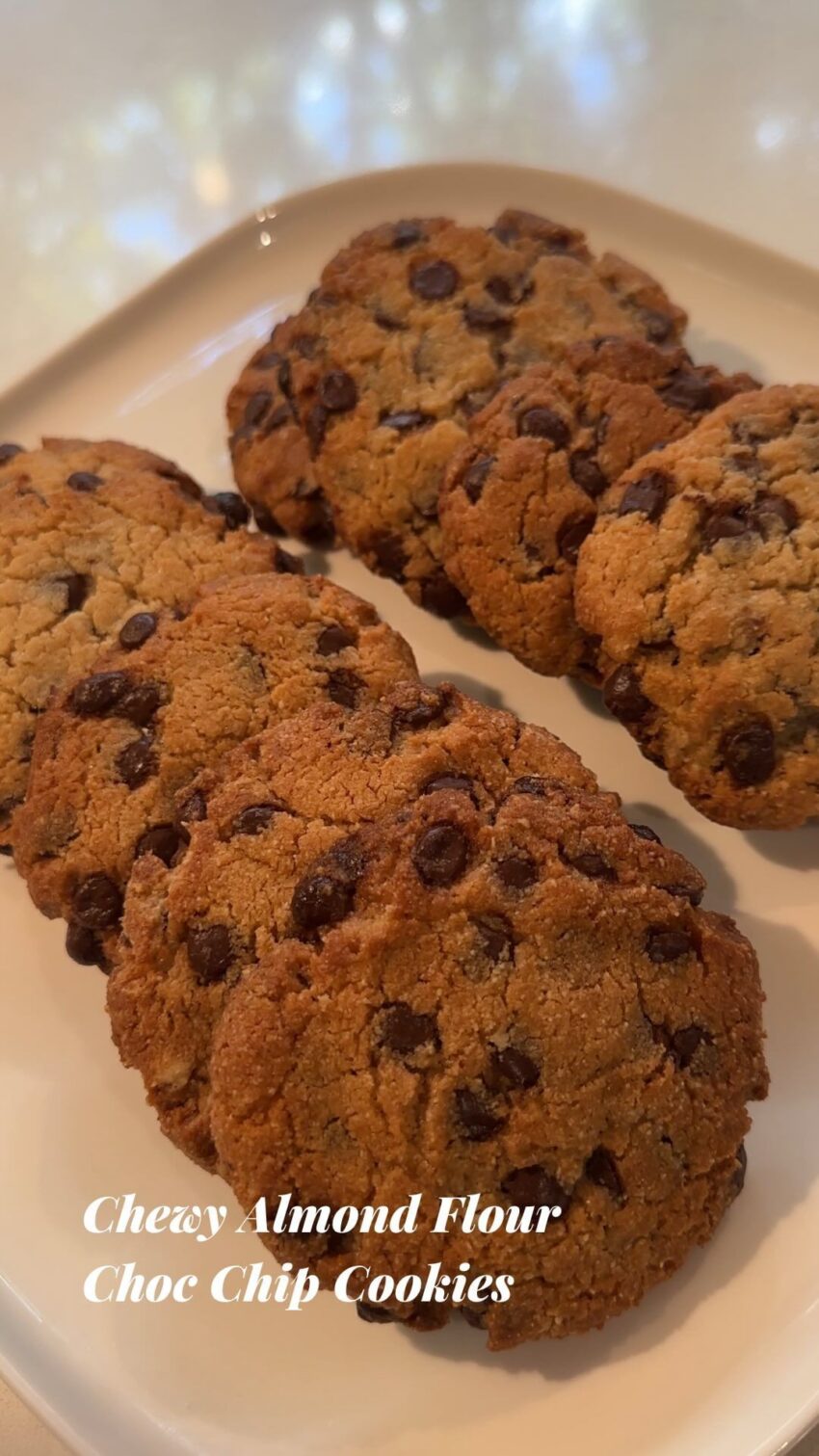 Chewy Almond Flour Cookies