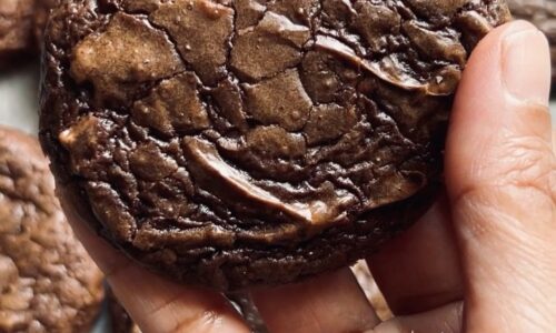 Fudgy And Gooey Brownie Cookies - Snacks & Sweets dari Chocolate