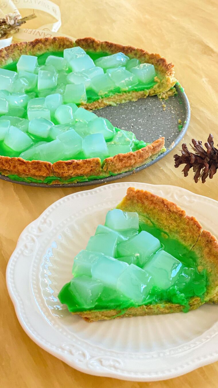 Pandan Nata De Coco Tart