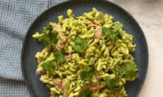 Avocado Vegan Pasta Salad