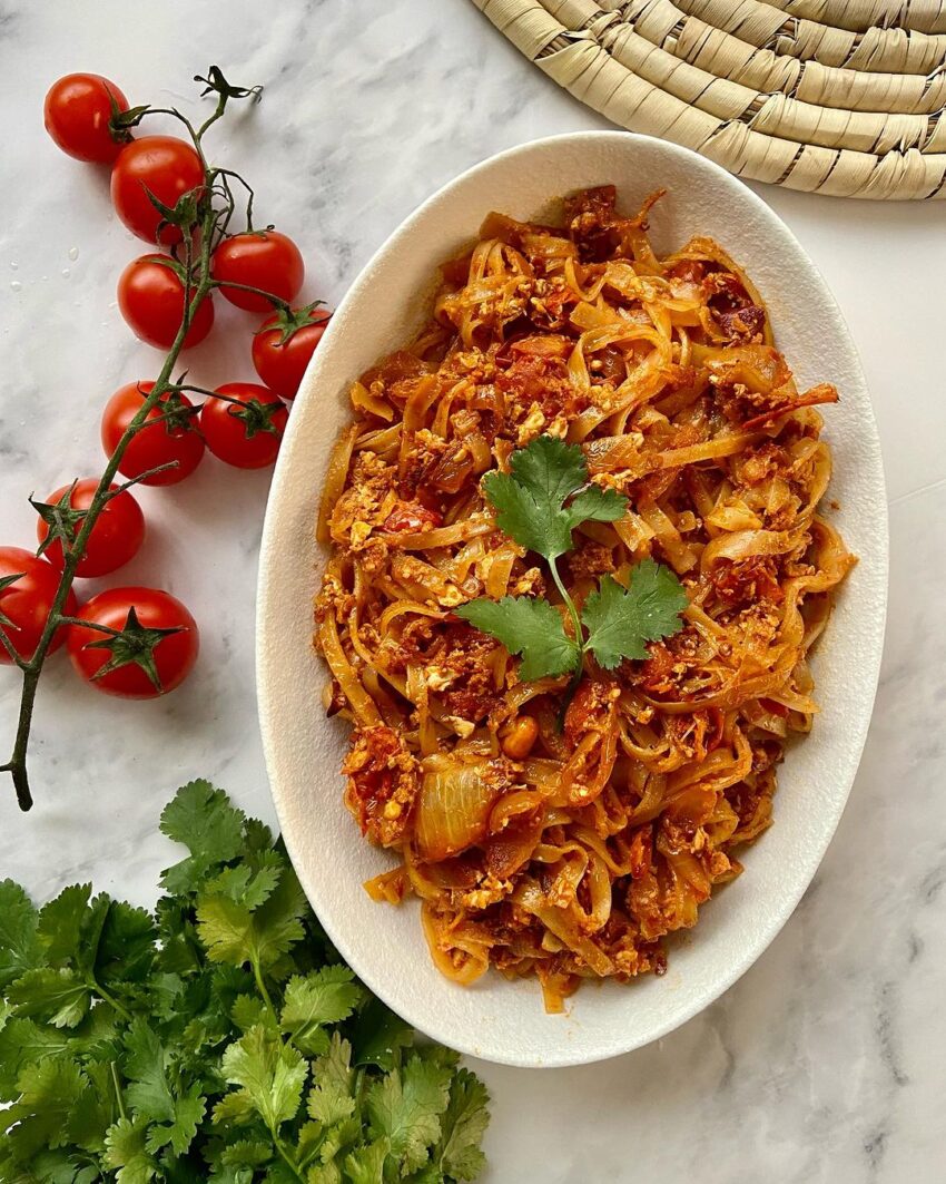 Fired Rice Noodles Tomato