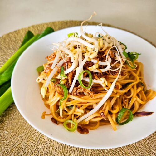 Indonesian mie goreng