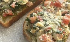 Spicy Egg Pesto Toast