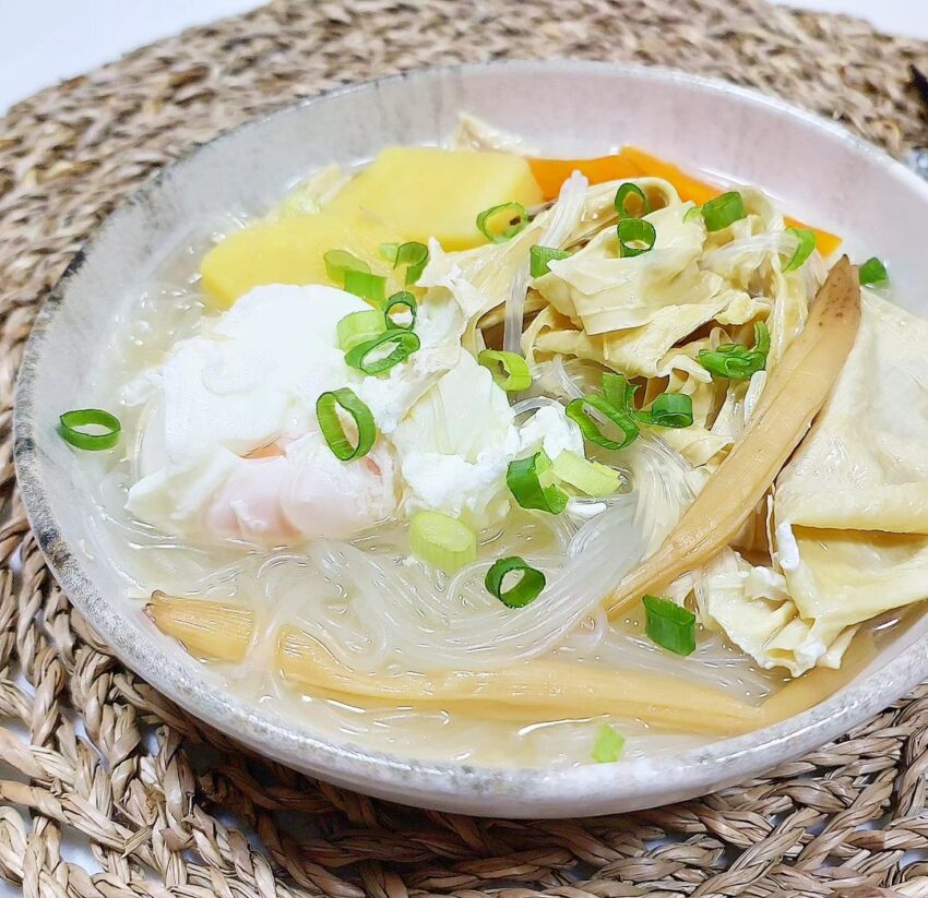 Sup Tahu Kering (Tofu Skin Soup)