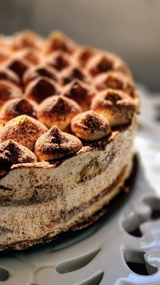 Tiramisu Cake