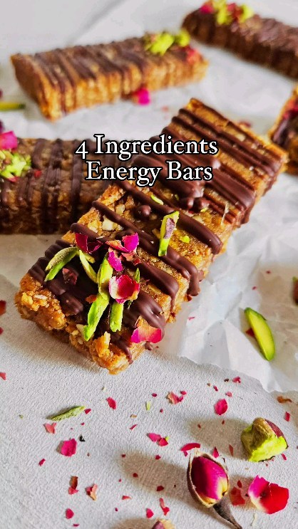 4 Ingredients Energy Bars