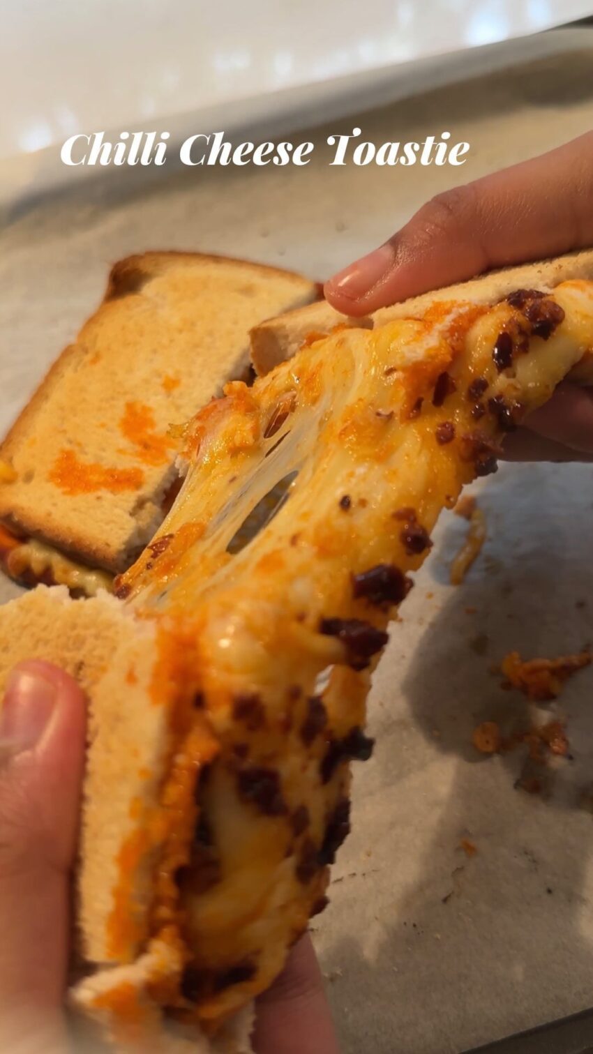Chili Cheese Toast