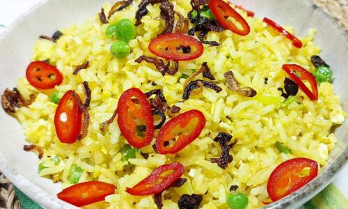 Com Chien Trung Muoi (Vietnamese Salted Egg Fried Rice)