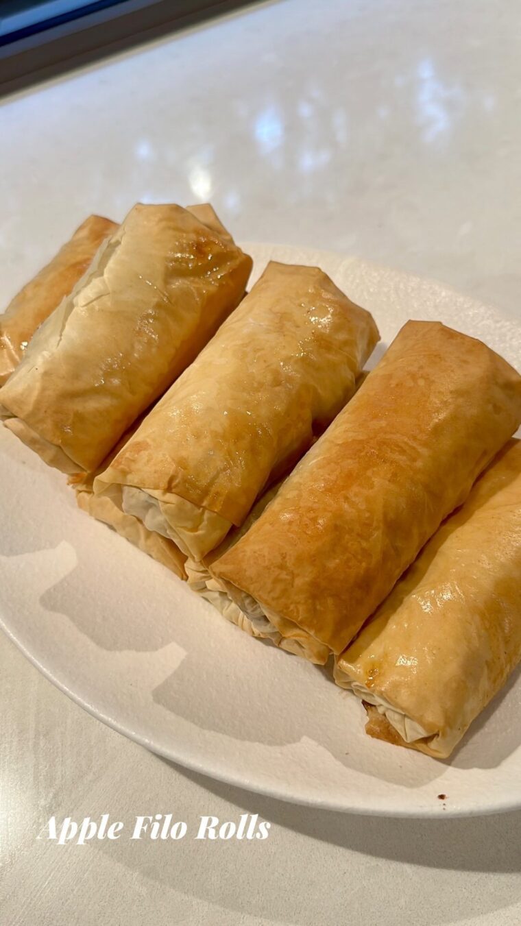 Filo Apple Rolls