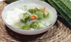 Luffa Soup (Sup Petola)