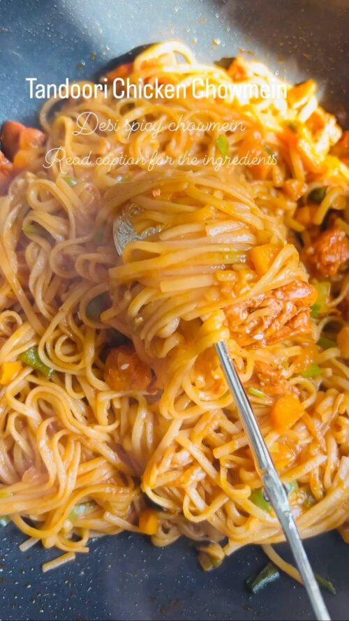 Tandoori chicken chowmein