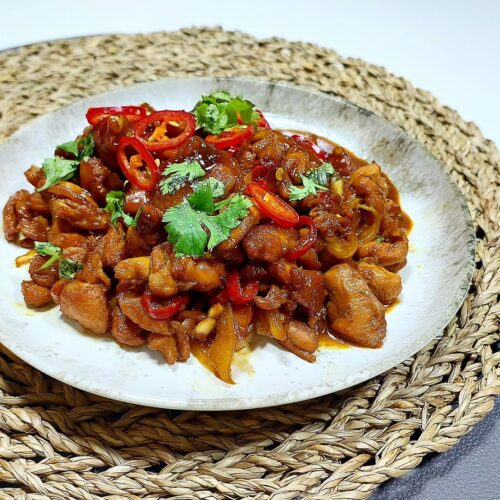 Vietnamese caramel chicken