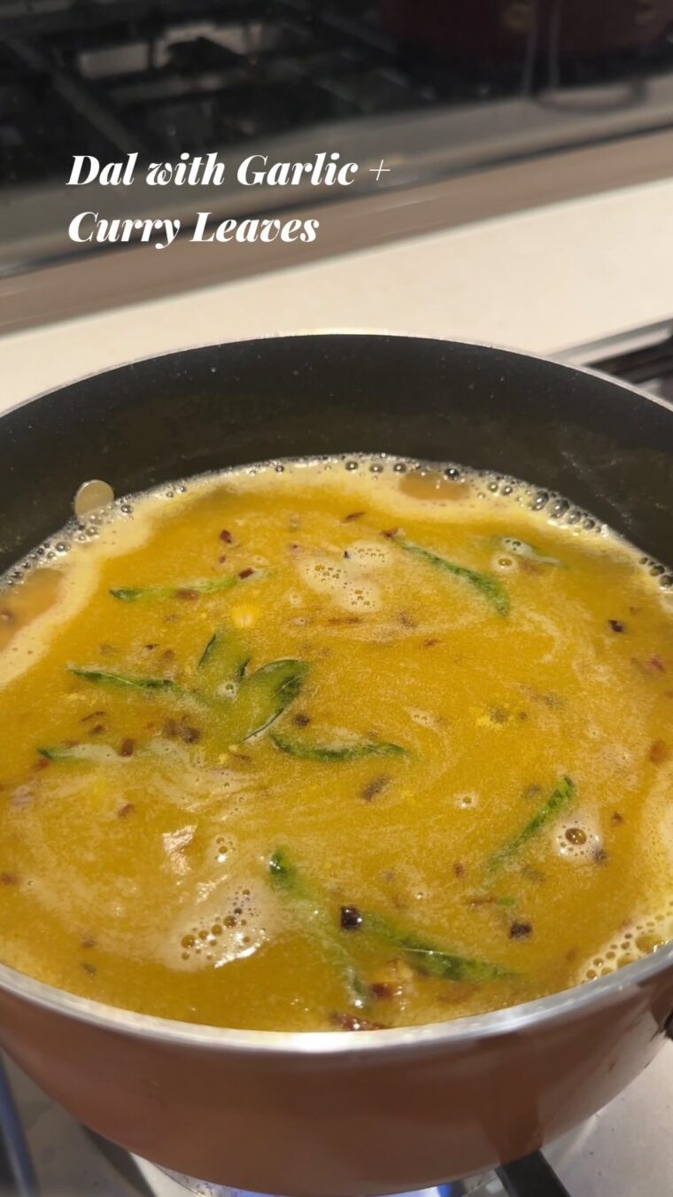Dal With Garlic Curry Leaves