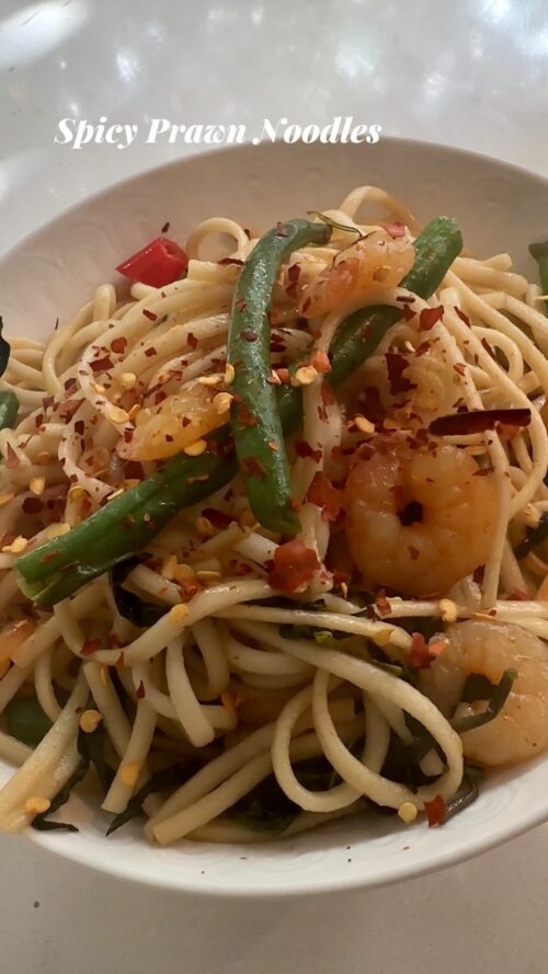 Spicy prawn noodles