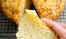 Tea Cake With Toasted Almonds