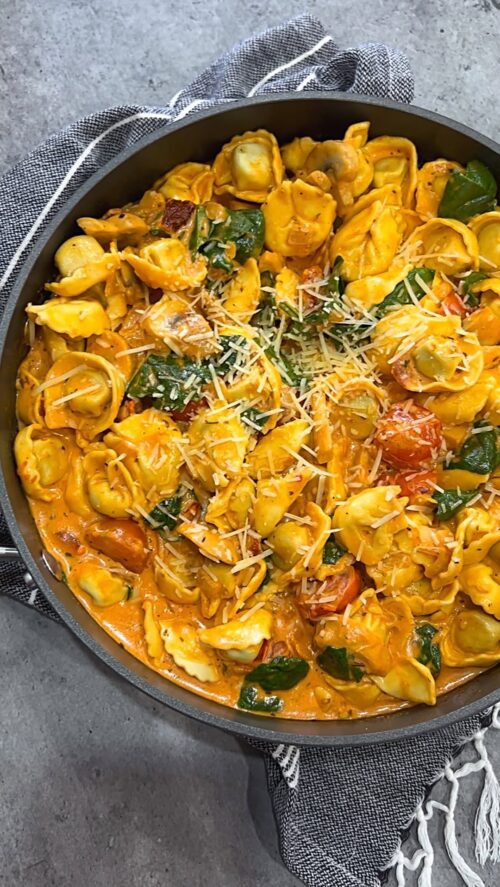 Pink sauce tortellini